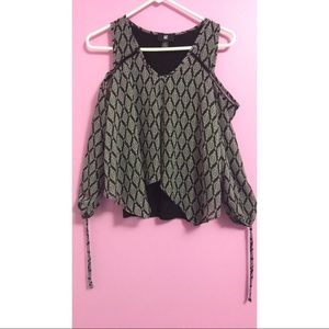 Iz Byer Size XS Blouse Top